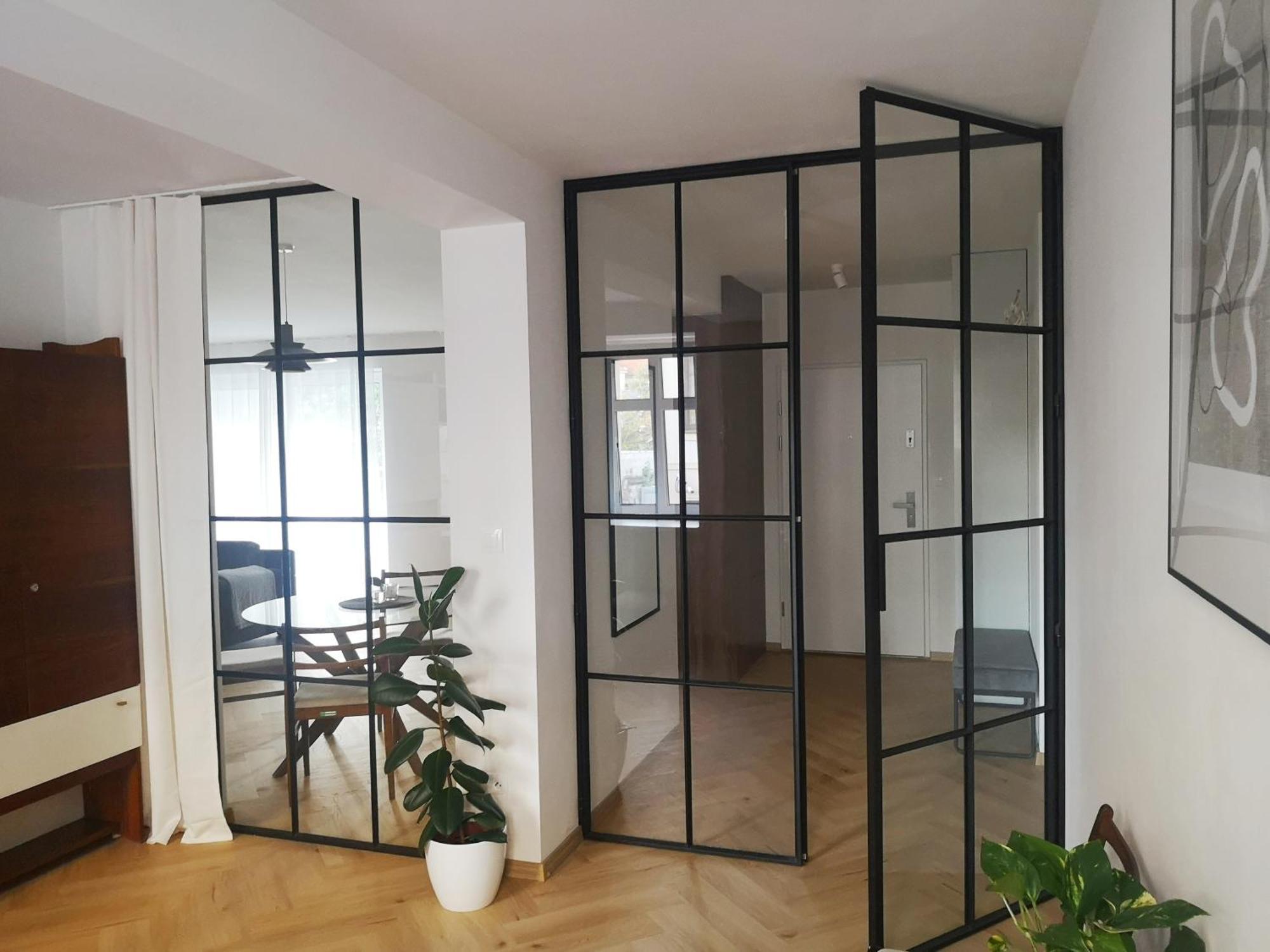 Beautiful New Apt In Old Town Near Train Station - Free Parking Bratislava Extérieur photo